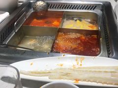 -海底捞火锅鲜切牛肉主题店(长寿路店)