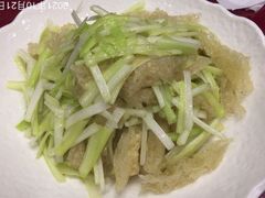 -侬佳蒸菜馆(听潮店)