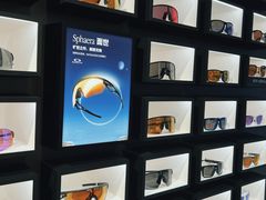 -LensCrafters亮视点·OAKLEY精选(静安嘉里中心店)