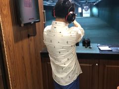 -枪馆1号实弹射击俱乐部