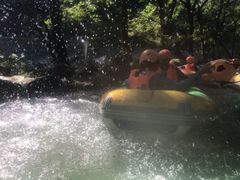 -雅鲁激流探险漂流