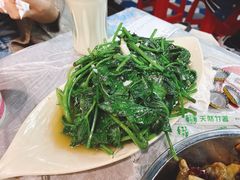 苕尖-小民大排档(光谷店)