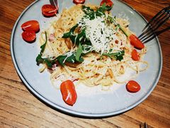 温泉蛋奶油培根细扁面-Brut Eatery悦璞食堂(愚园路店)