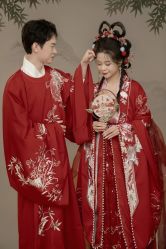 -秦皇岛我和你婚纱摄影工作室