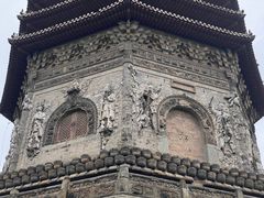 -玲珑塔公园