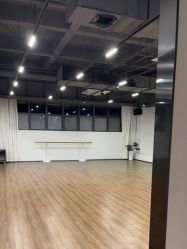 -防空洞舞蹈·瑜伽