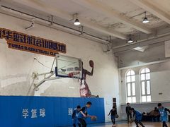 -育华篮球培训(新华路校区)