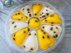 蜂蜜桂花糕-余家庄肥肠鱼地方汤锅(银杏大道店)