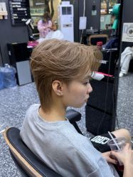 -藤野造型专业烫染接发