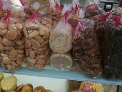 -红房子西点(汇联商厦天钥桥路店)