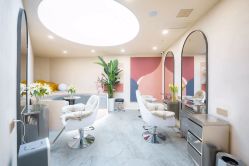 -DX HAIR SALON·发现未知美发沙龙