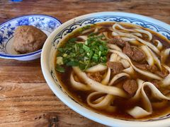 小炖肉刀削面-老门刀削面(小酱坊店)