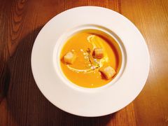 南瓜汤-Golden Lily河内巴黎法越料理餐厅(建国西路店)