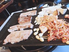 -八色五花肉(新村2号店)