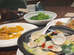 -港丽餐厅(杭大店)