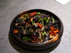 香辣黑鸡爪-鱼上·烤鱼(万象城店)