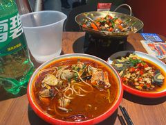 -老闵田螺馆·南昌市井菜·特色小吃(总店)