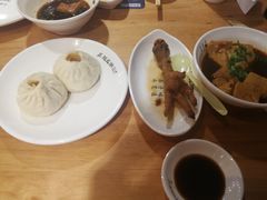 -凤起龙游老面包子(凯德晶品店)