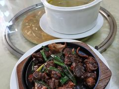 -始于2011柳周农家菜沙田柚美食店(东大街店)