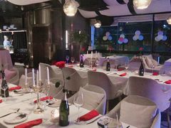 -Bo Lounge & BOA Club