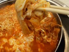 -三清洞摩西韩式年糕火锅(威高广场店)