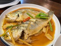 -赖厨潮汕砂锅粥