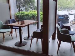 -新华书店白鹿书肆(市府路店)