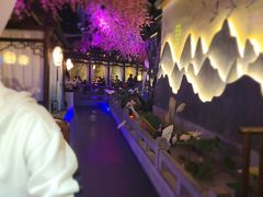 -韵秋荷(宝山龙湖天街店)