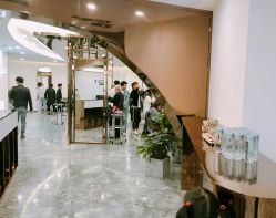-INSTYLE造型·明星店
