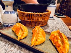 金牌煎饺-南京大牌档(青岛万象城店)