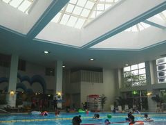 -Rizzan Sea Park Hotel Tancha Bay室内游泳池