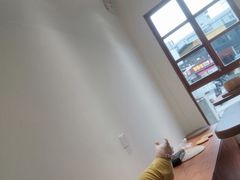 -有猫主题·治愈系猫咖(曾厝垵店)