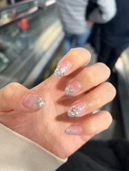 -悦指间美甲美睫美肤