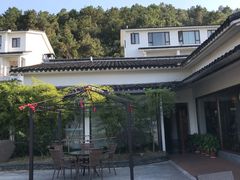 -南北湖湖光山居度假酒店