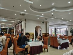 -大鸭梨烤鸭店(金顶街店)