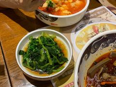 -渝是乎川渝小炒(新世界百货望京店)