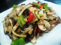 -汝州八大碗(蓝湾店)