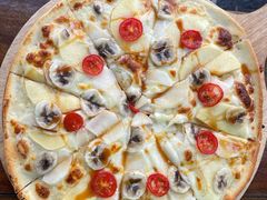 -蓝壁虎咖啡酒馆