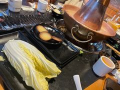 -果松木炭酸菜铜火锅·外婆参鸡汤