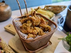 跷脚炸酥肉-菌子鲜汤野生菌锅