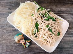 -车库美食餐厅