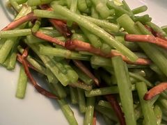 邹山腐皮鸡毛菜-竹外桃花·江南小酒馆(SKP·S店)
