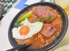 番茄薯蓉餐肉蛋面-華歡冰室-WahFoon(吉大店)