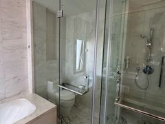 -上海漕河泾万丽酒店