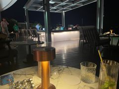 -瑰丽酒店·海吧·天际下午茶·现场DJ·天台酒吧