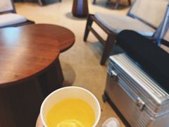 -西安大雁塔科技大学地铁站亚朵酒店