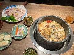 -蘑界·野生菌火锅(深业上城店)