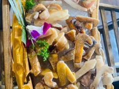 -滇釜火锅·能喝汤的火锅(车公庄店)