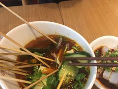 -蓉李记成都名小吃(武汉菱角湖万达店)