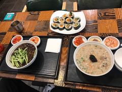 炸酱面-本粥&拌饭cafe(欧亚新生活店)